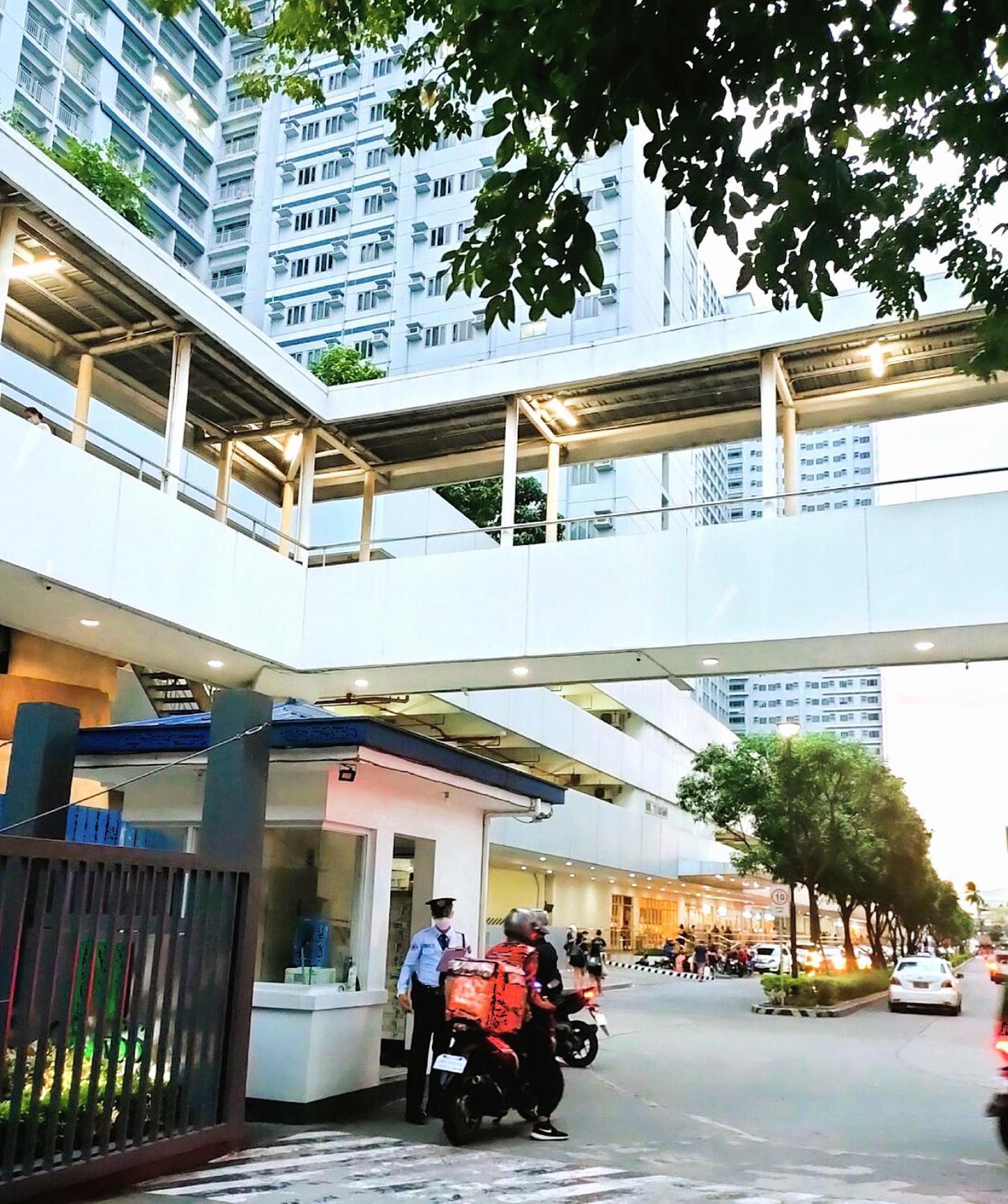 Grass Residences Tower 5 Sm North Qc Manila Exterior foto